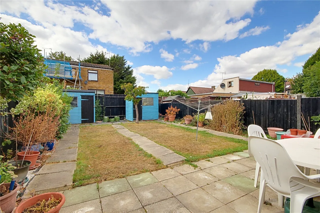 Malvern Road, Enfield, photo 12