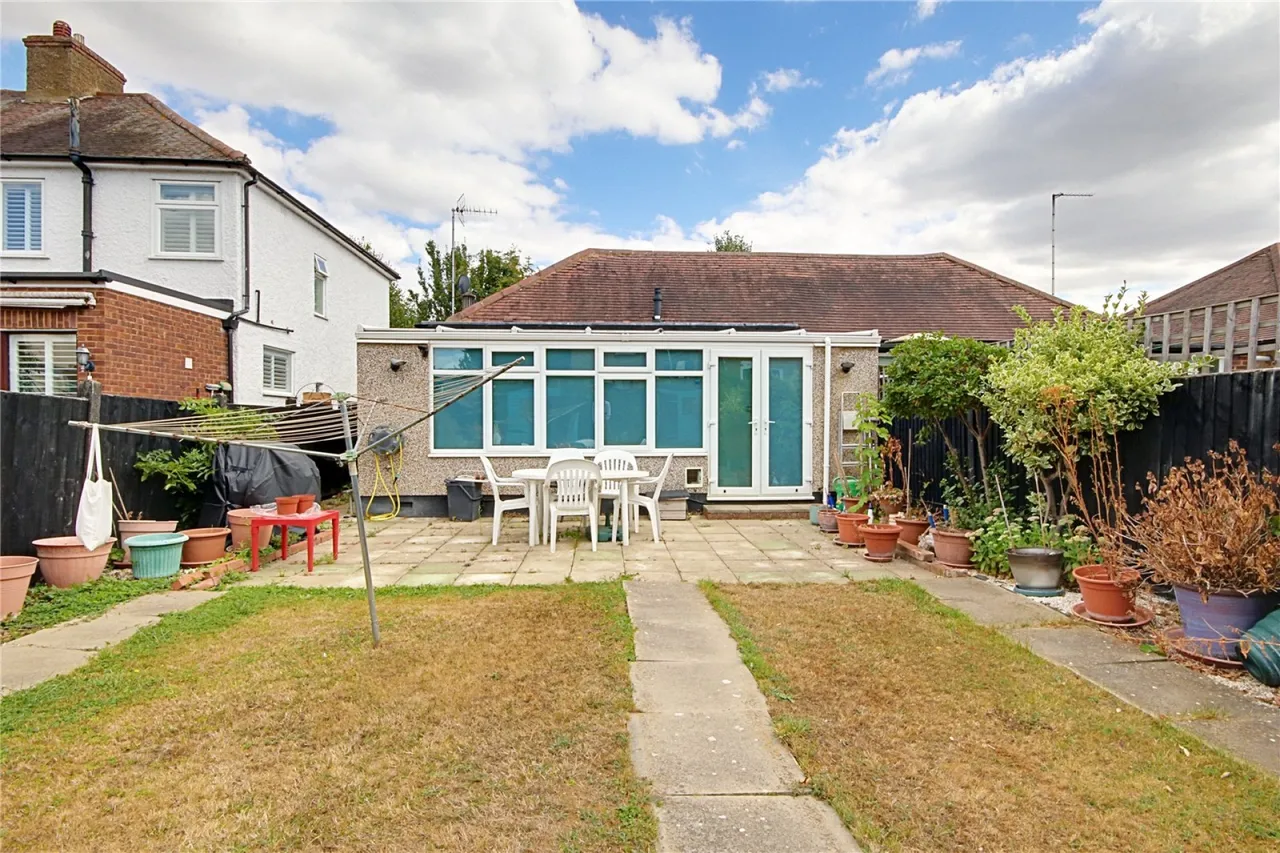 Malvern Road, Enfield, photo 13