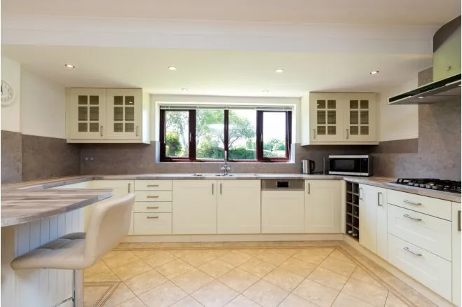 Weald View, Staplecross, Robertsbridge, photo 12
