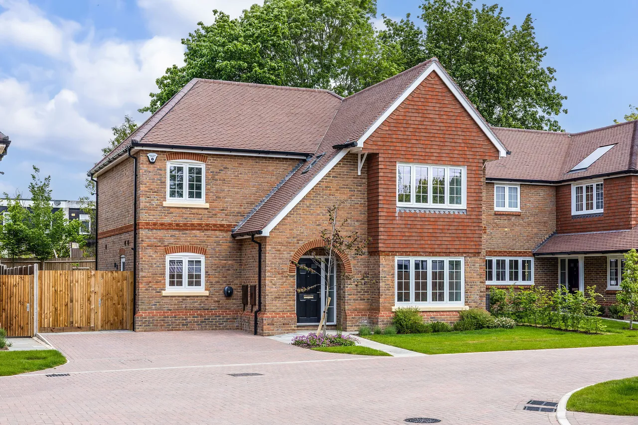 4 bed house for sale — Otway Close, Tadworth, KT20