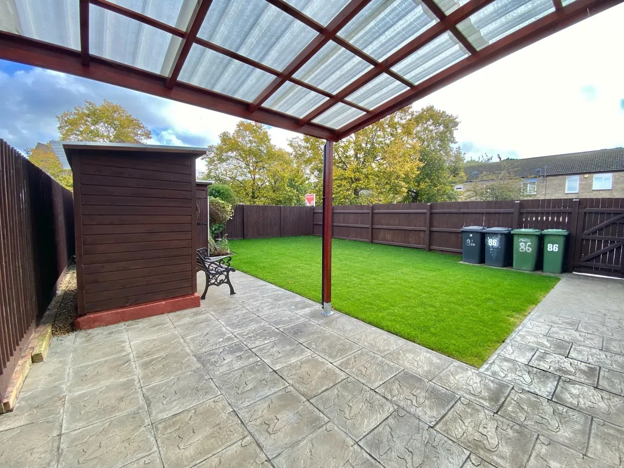 Howland PETERBOROUGH, PE2, photo 2