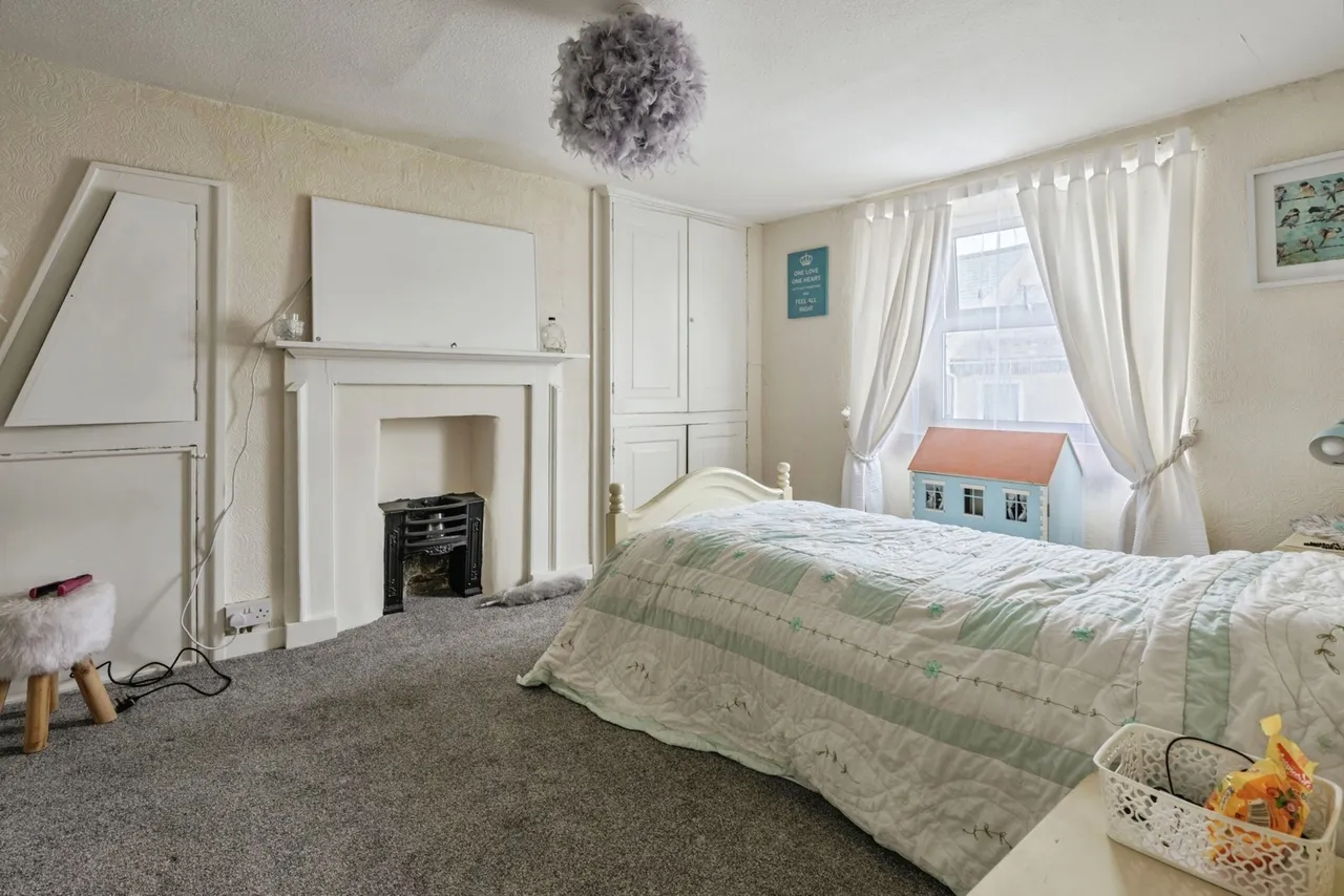Fore Street, Torpoint, PL11, photo 17