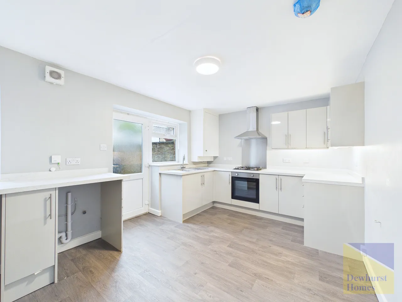 Preston Road, Longridge, Lancashire, PR3 3BA, photo 2