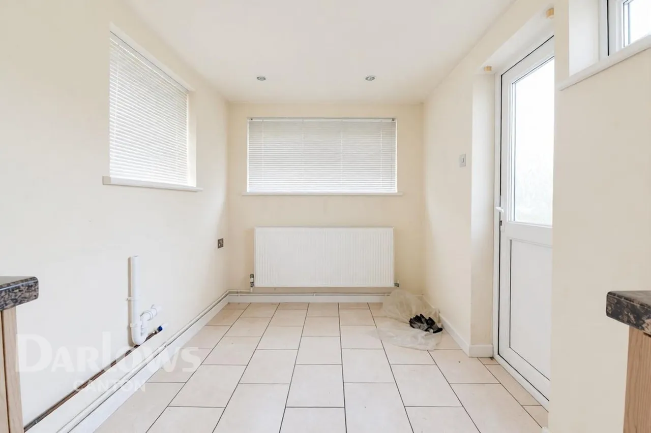 Cowbridge Road West, Cardiff, photo 8