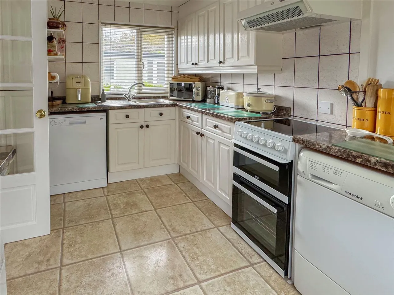 Hook Lane, Aldingbourne, photo 4