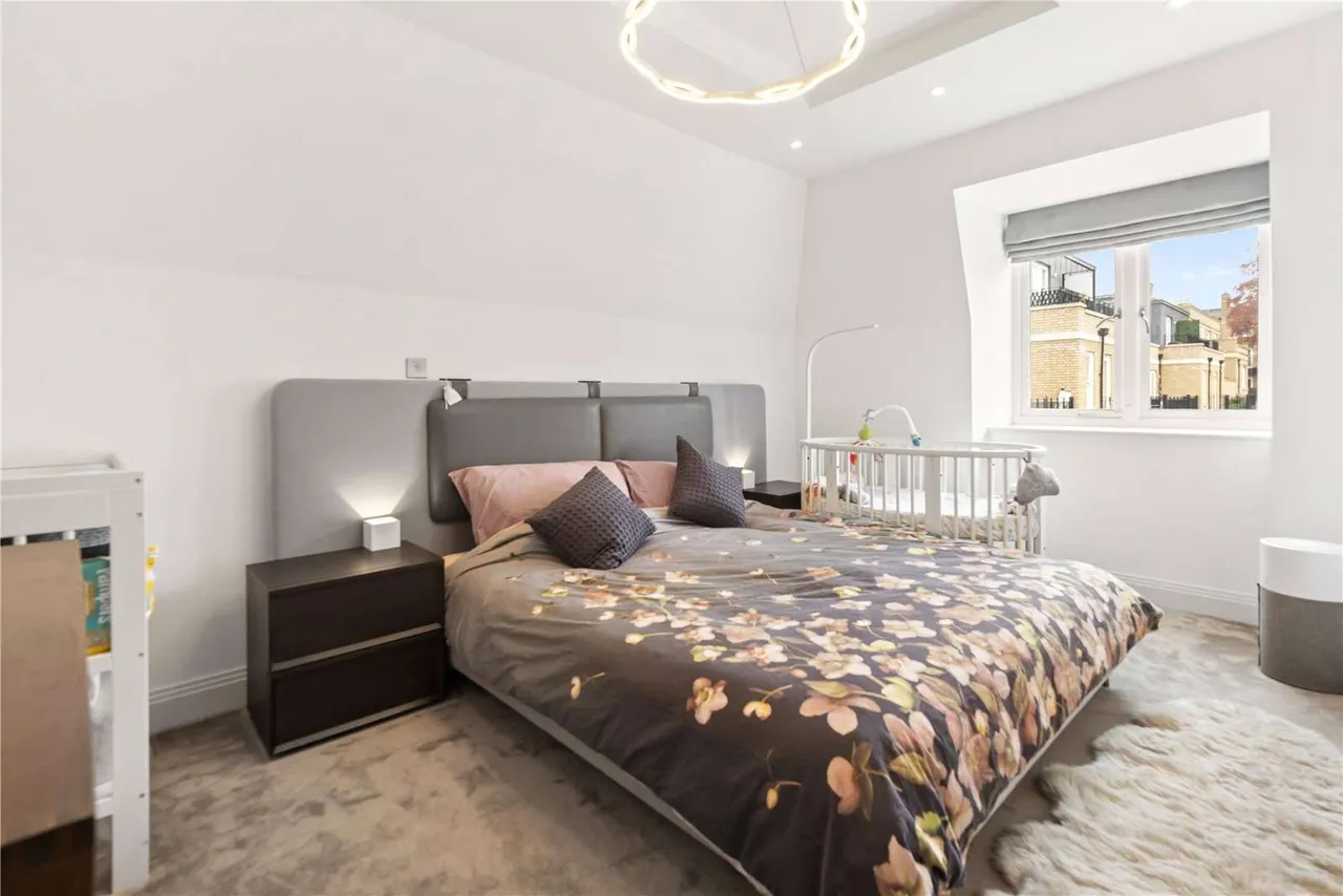 Atkinson Close, Wimbledon, London, SW20 0BF, photo 9