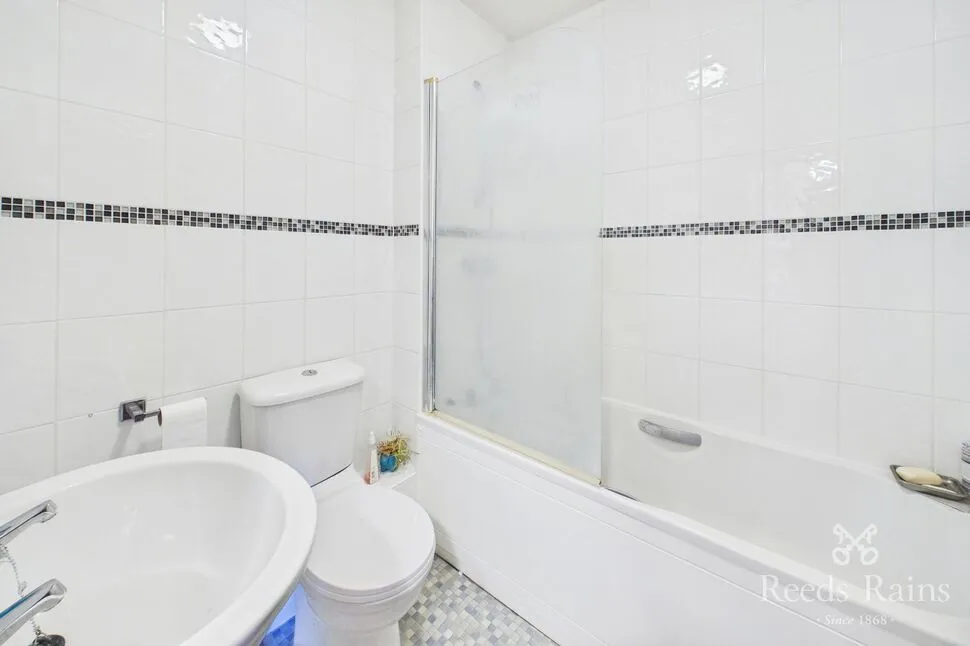 Wyre Court, The Village, YO32, photo 8