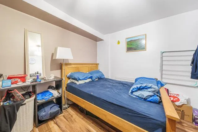 Hencroft Street South, Slough, SL1, photo 11