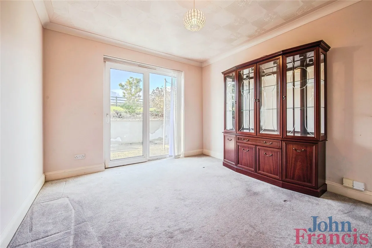 Princes Gate, Narberth, SA67, photo 18