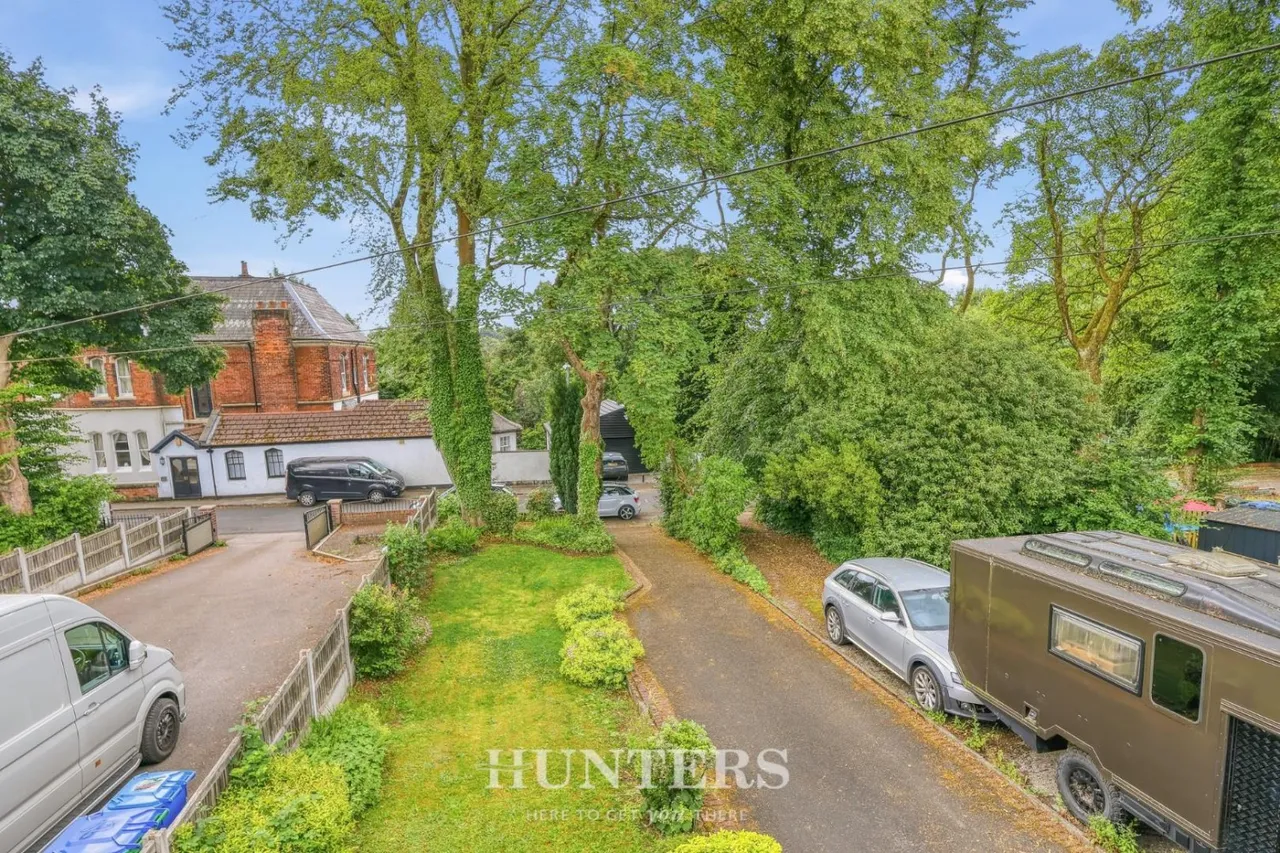 Sefton Road, Middleton, M24, photo 17