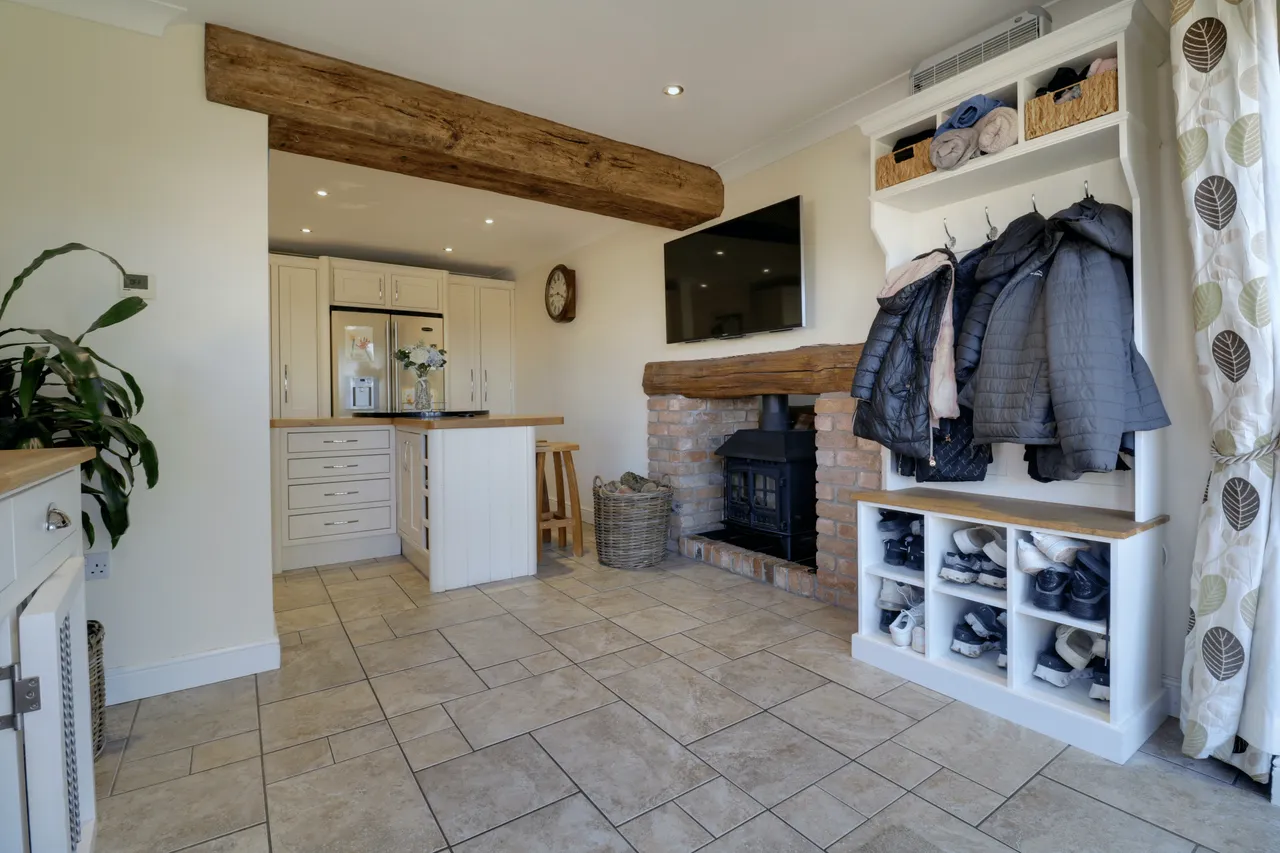 Westgate Road, Belton, DN9, photo 16