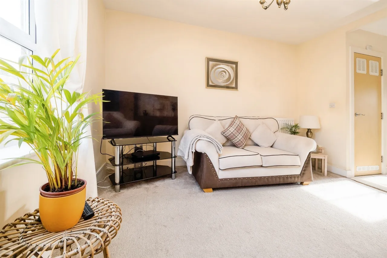 Hyde Close, Romford, RM1, photo 13