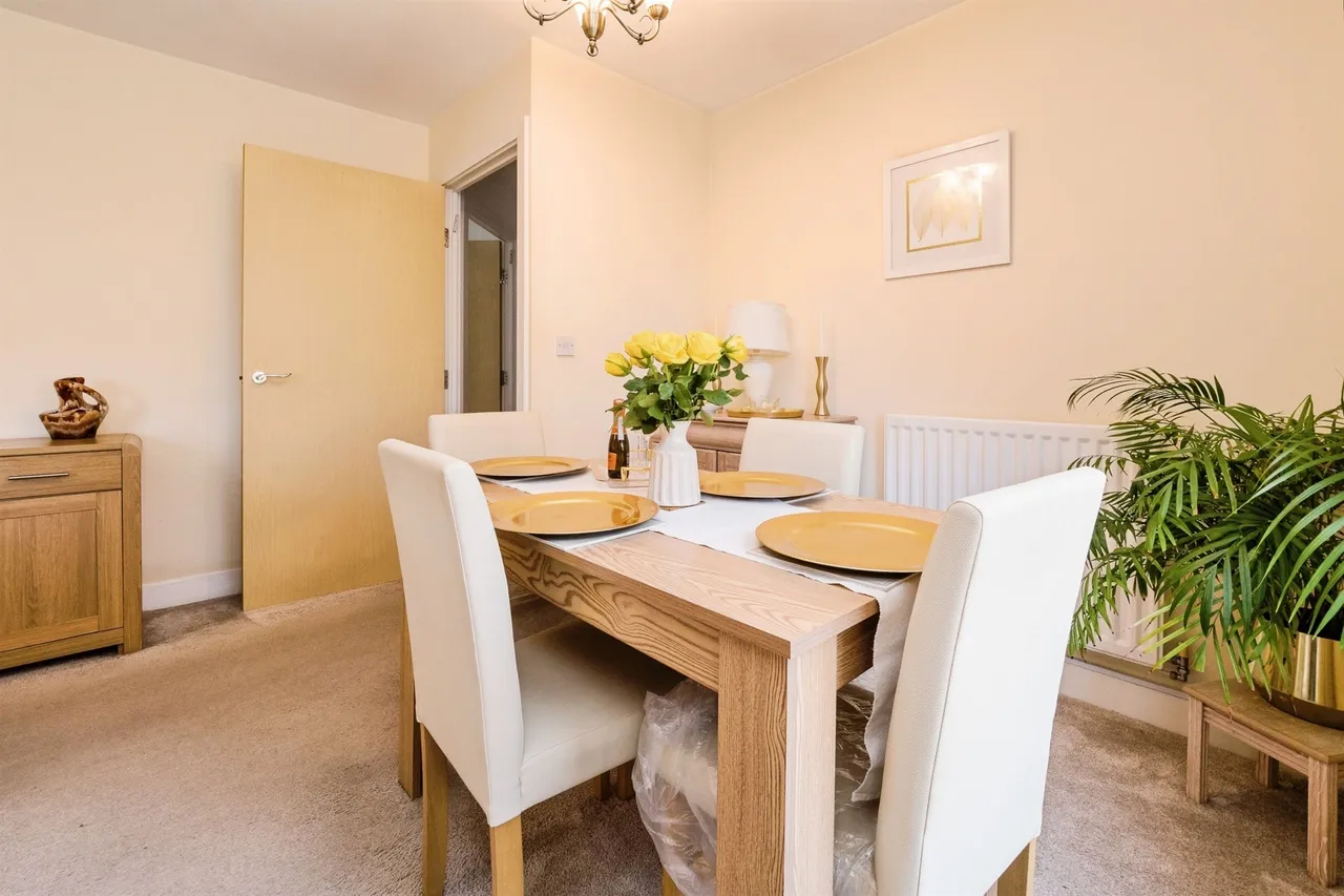 Hyde Close, Romford, RM1, photo 11