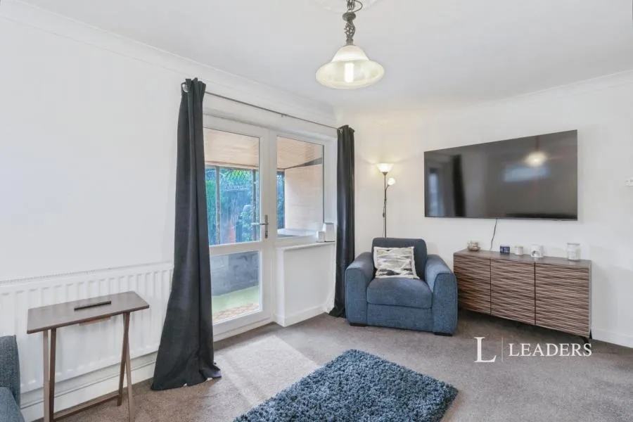 Penney Close, Wigston, LE18, photo 4