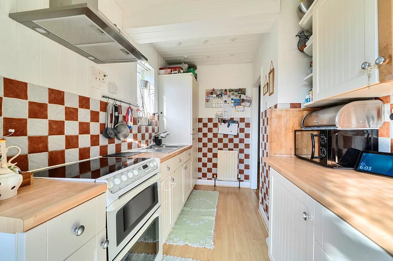 West End Road, Ruislip, HA4, photo 6