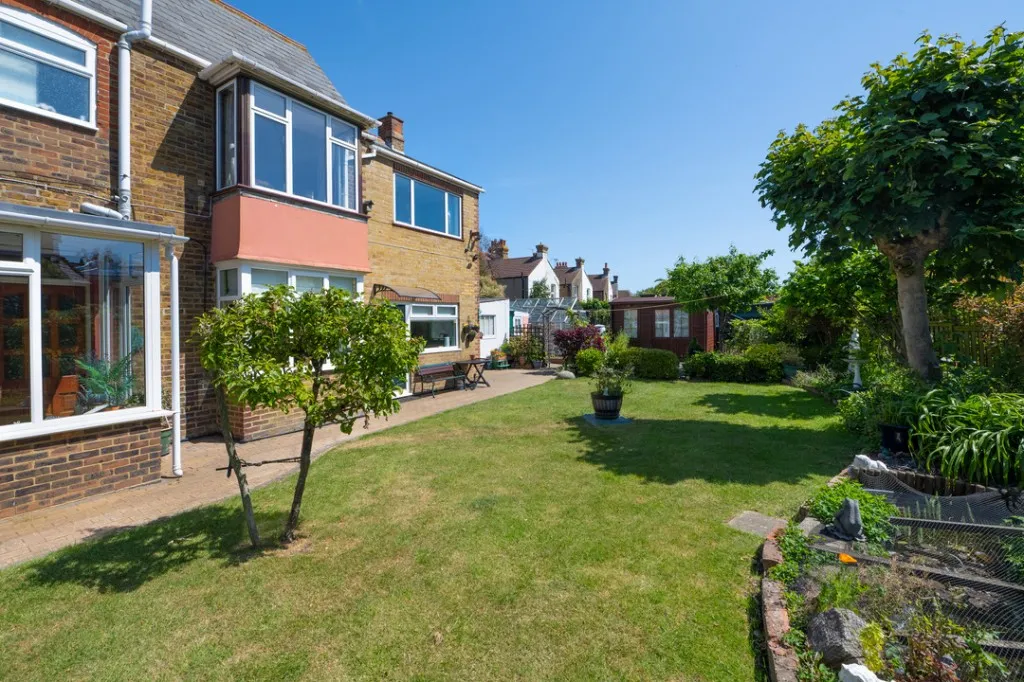 Saddleton Road, Whitstable, photo 2