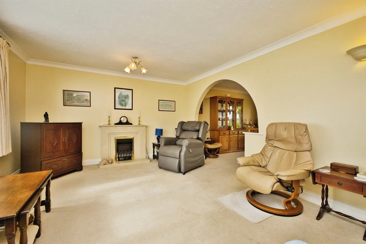 Fox Meadows, Crewkerne, TA18, photo 2