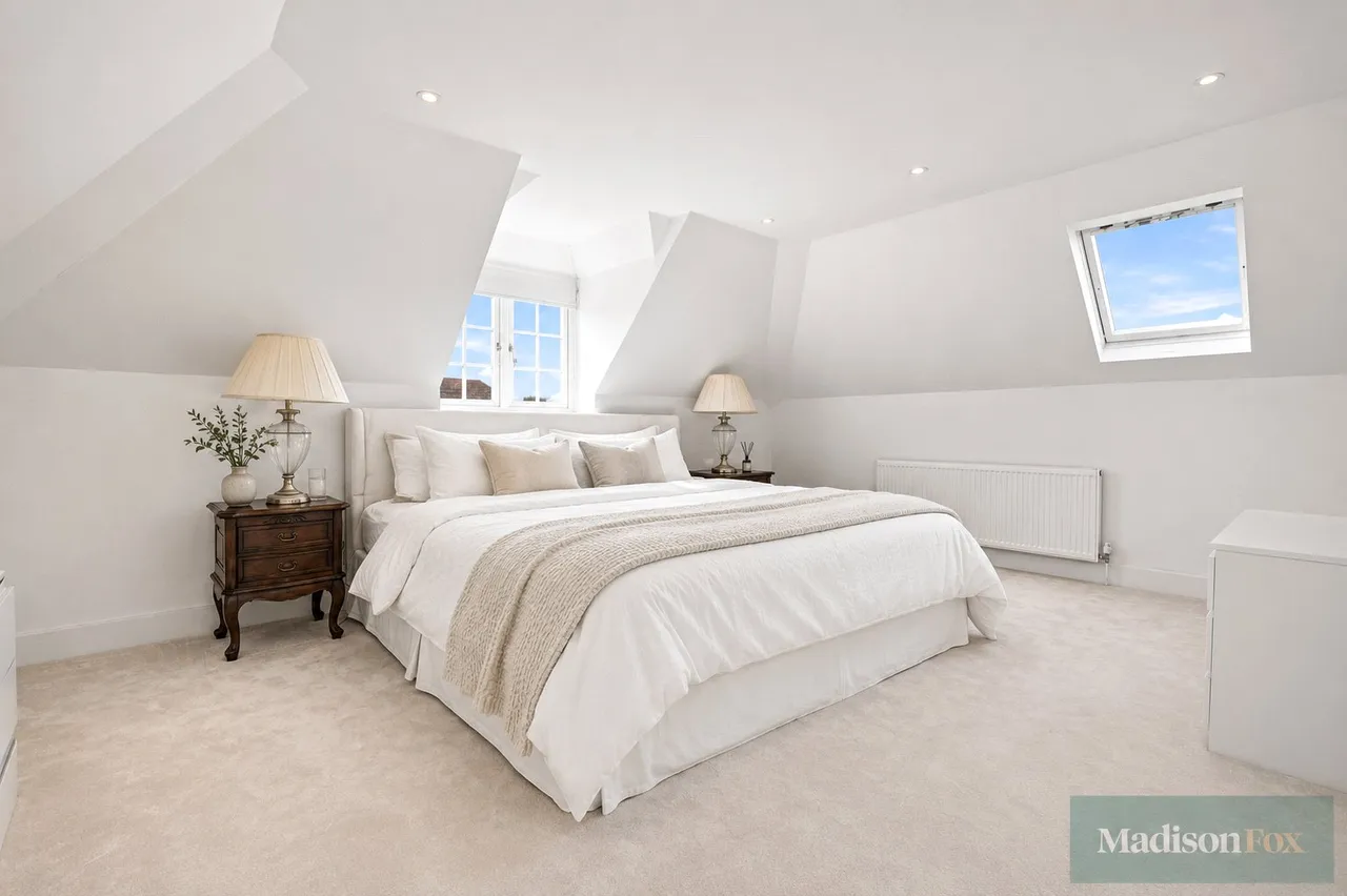 High Mead, Chigwell, IG7, photo 19