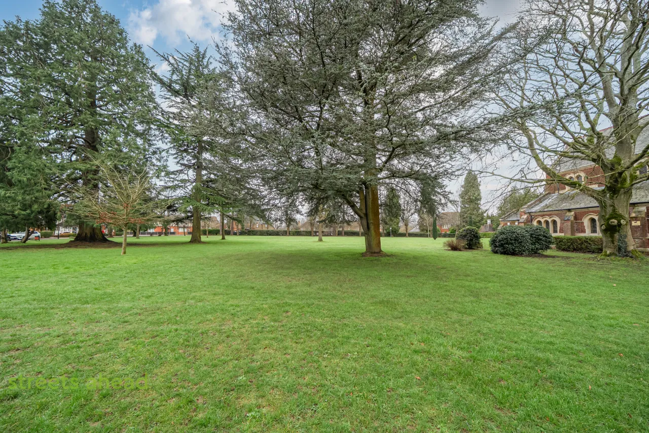 Beckett Road, Coulsdon, CR5, photo 15