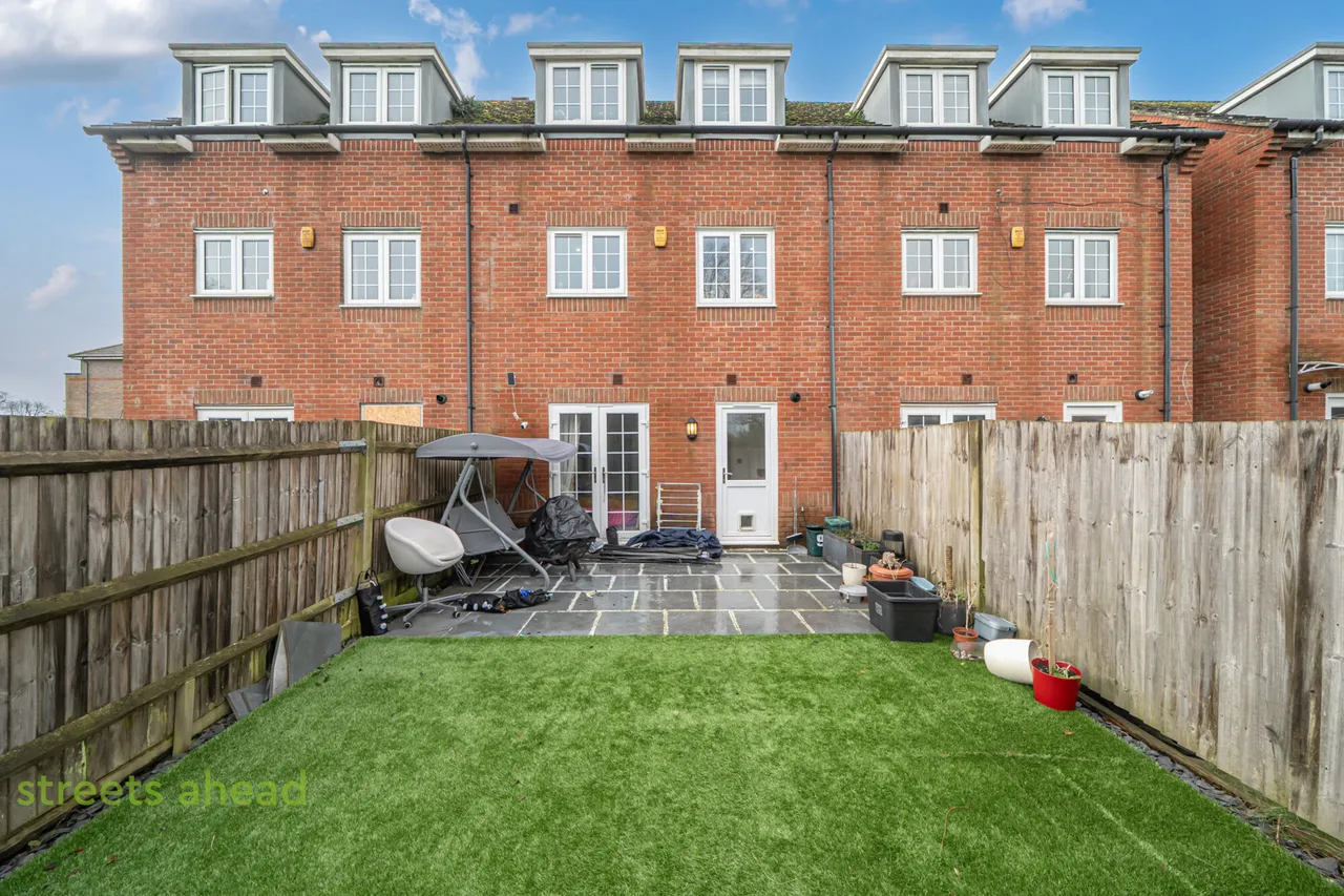 Beckett Road, Coulsdon, CR5, photo 14