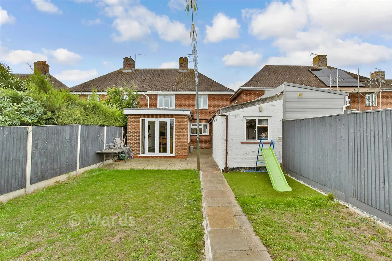 Homewood Avenue, Sittingbourne, ME10, photo 8