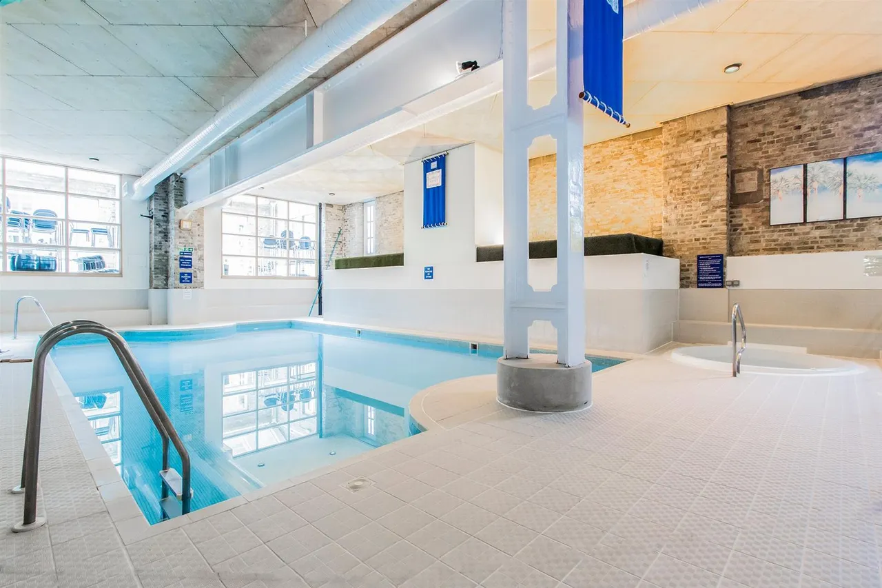 Burrells Wharf Square, London, E14 3TW, photo 17