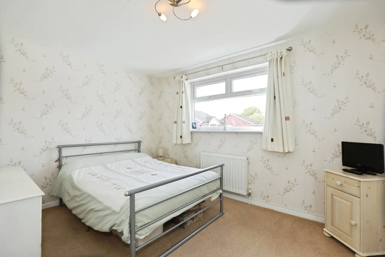 Wellcroft Close, Crewe, Cheshire, CW2, photo 8