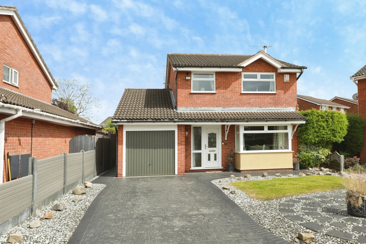 3 bed house for sale — Wellcroft Close, Crewe, Cheshire, CW2