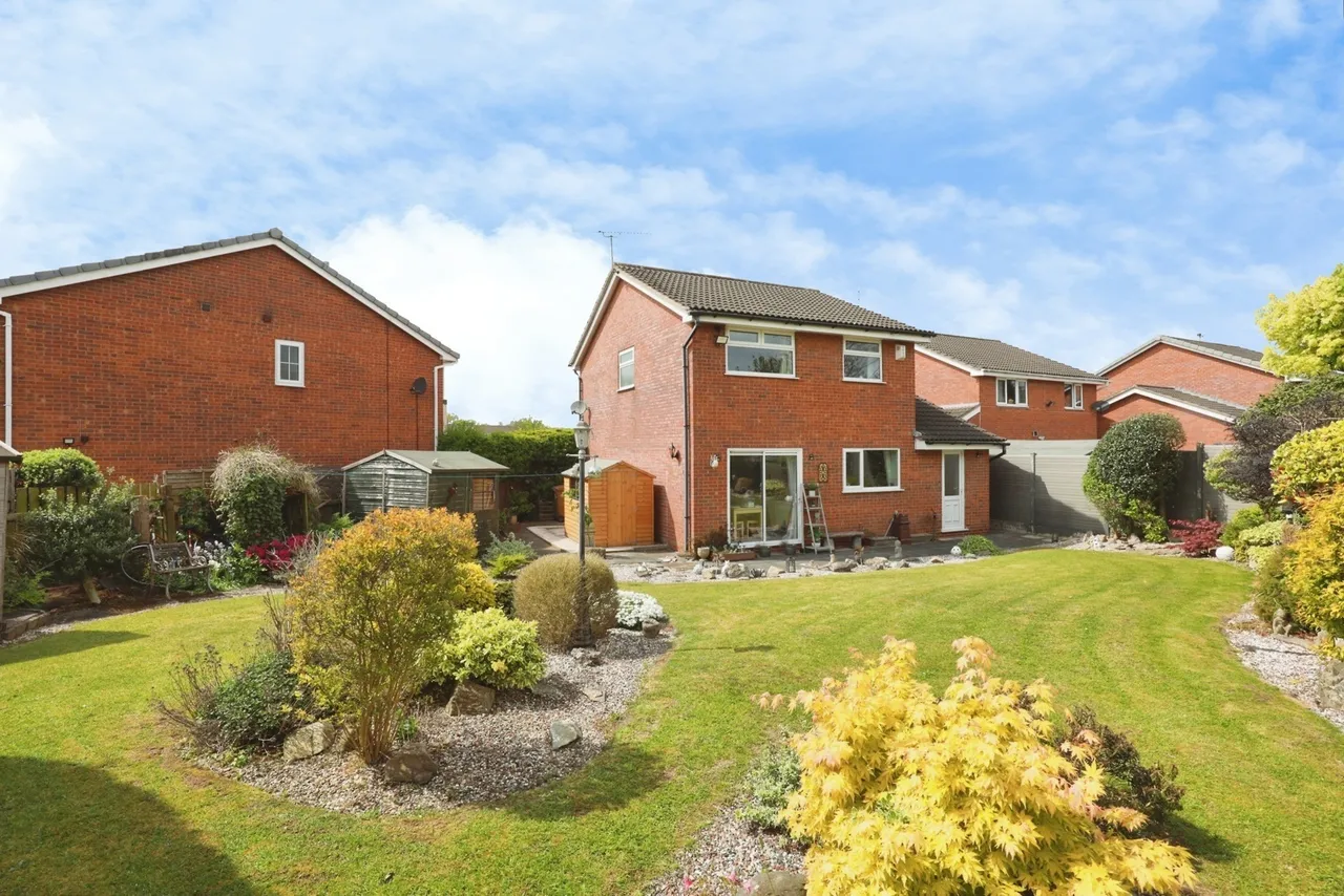 Wellcroft Close, Crewe, Cheshire, CW2, photo 4