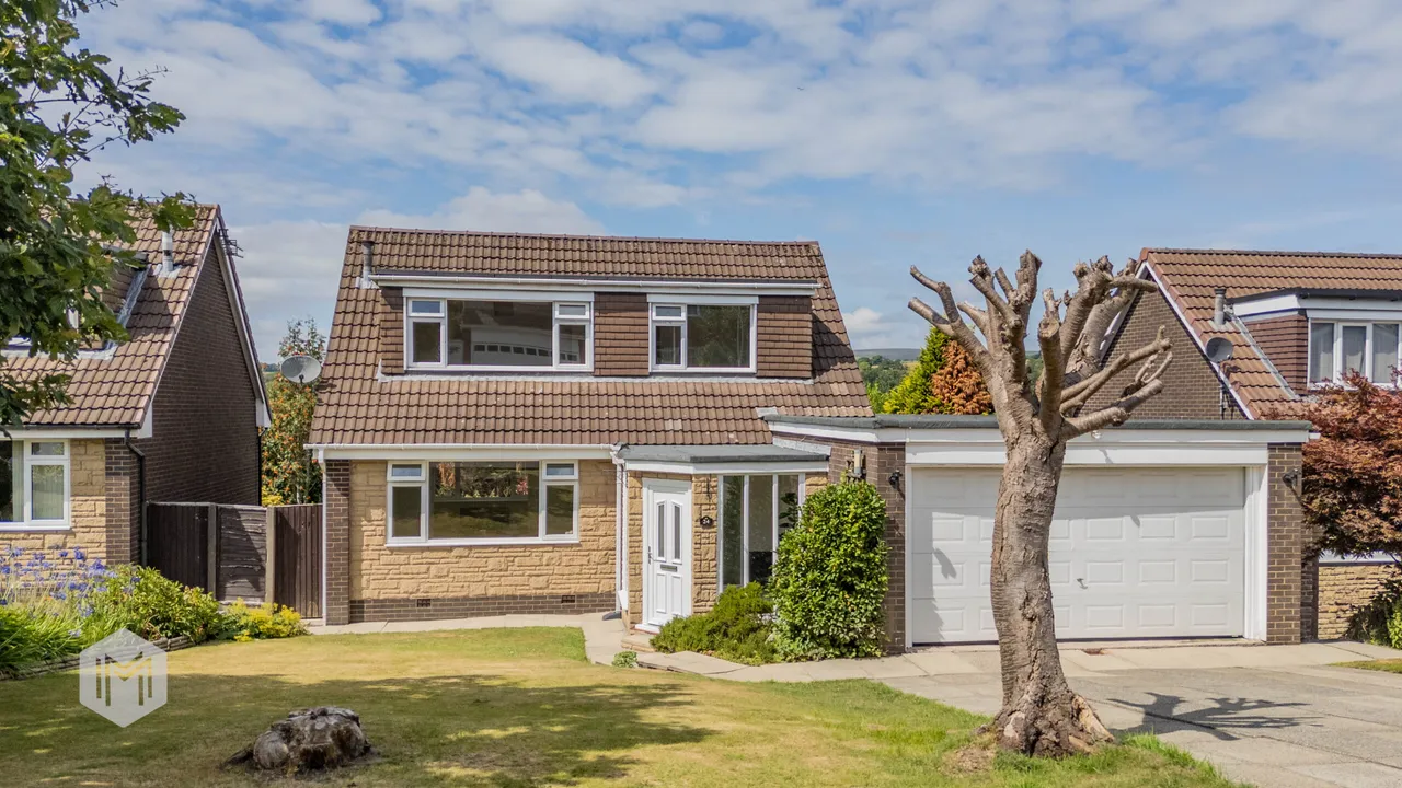 Milverton Close, Lostock, Bolton, BL6 4RR, photo 4