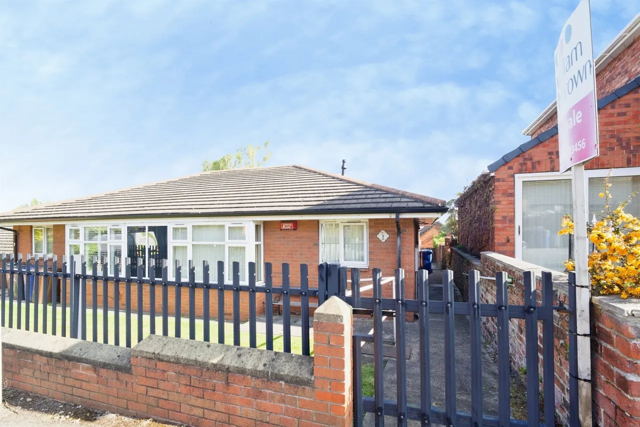 2 bed house for sale — Harvey Street, Barnsley