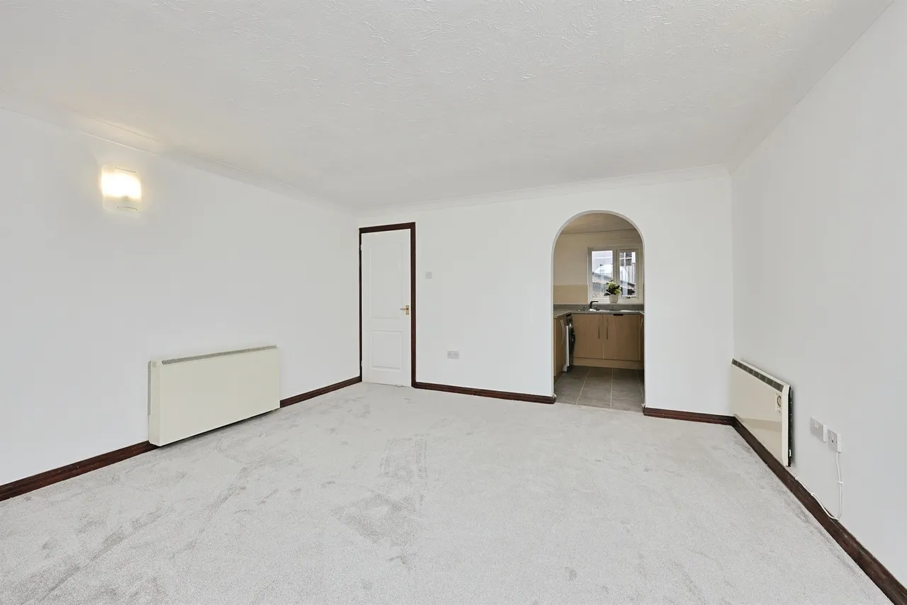 Middleton Court, Wymondham, photo 4