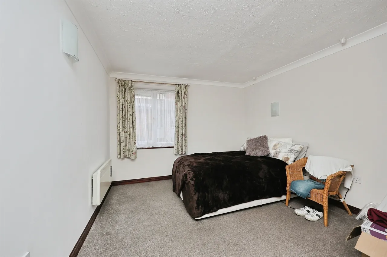 Middleton Court, Wymondham, photo 10