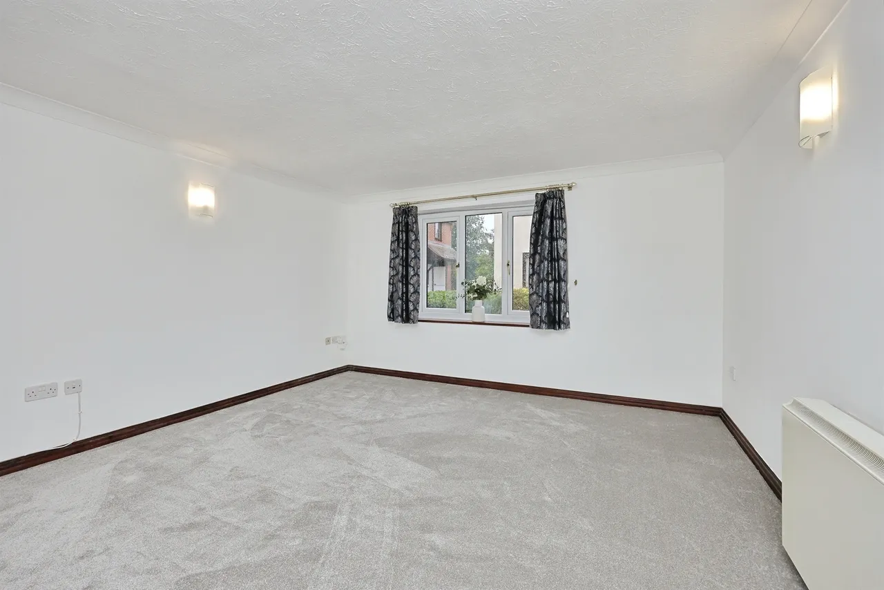 Middleton Court, Wymondham, photo 5