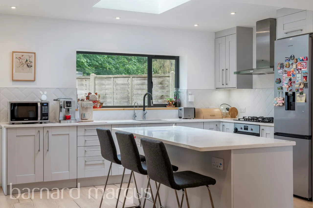 Barton Green, New Malden, KT3, photo 13