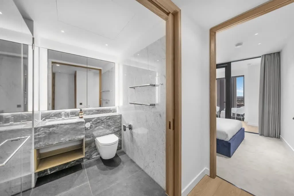 Nine Elms Lane, SW8, photo 10