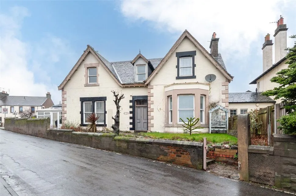 5 bed house for sale, Church Road, Leven, KY8