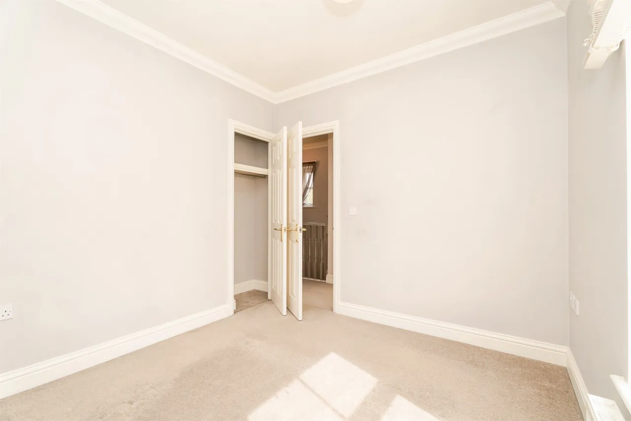 Neil Avenue, Holt, photo 11