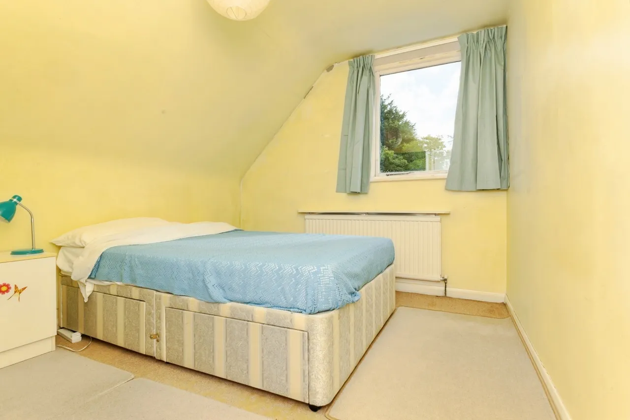Landermere Road, Thorpe-le-Soken, Clacton-on-Sea, Essex, CO16, photo 15