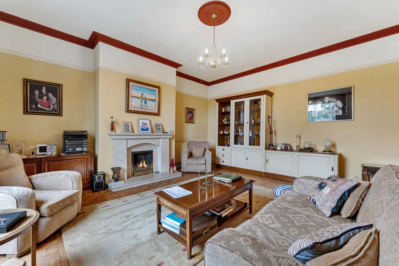Beech Lane, Macclesfield, photo 6