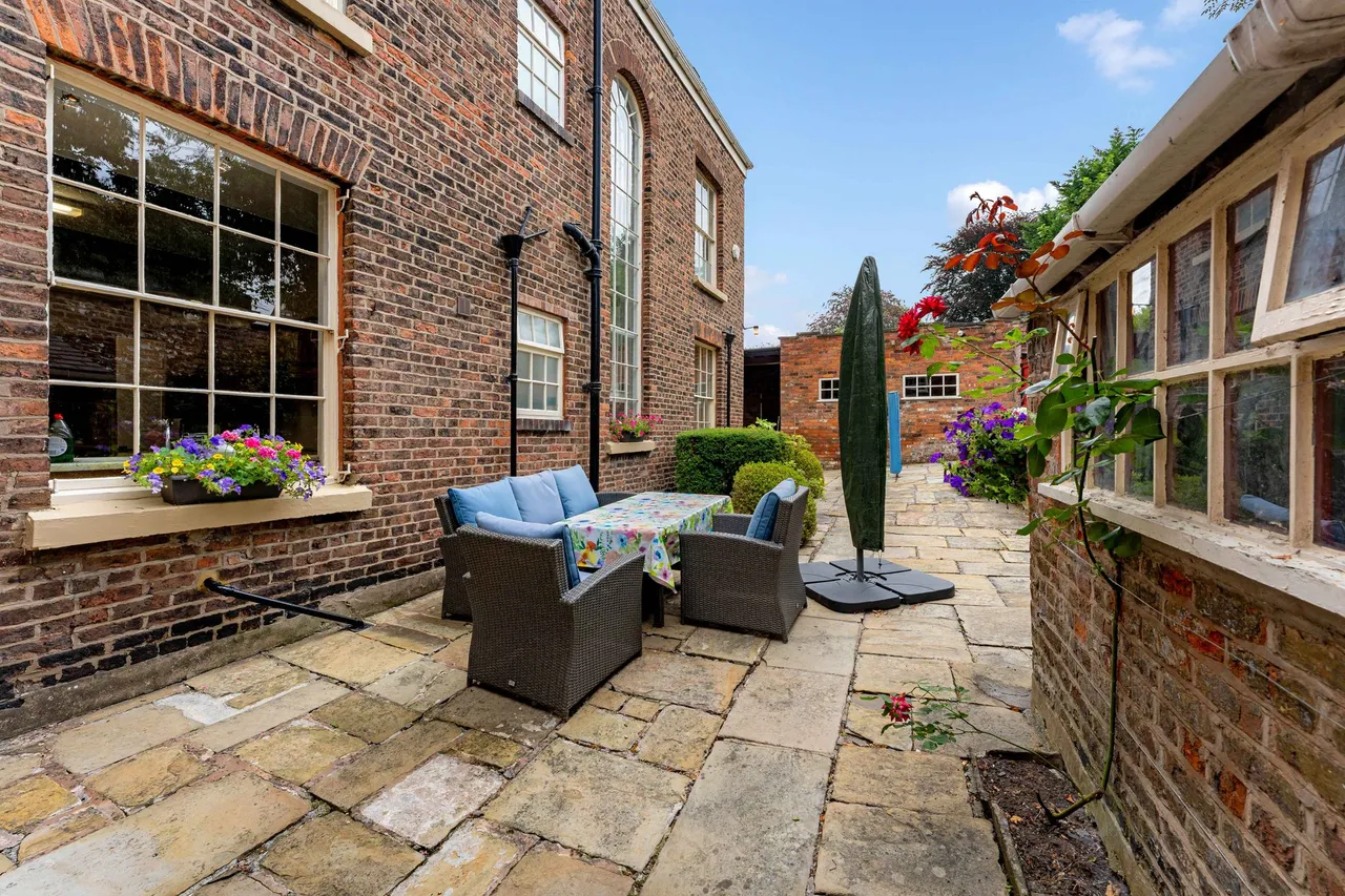 Beech Lane, Macclesfield, photo 46
