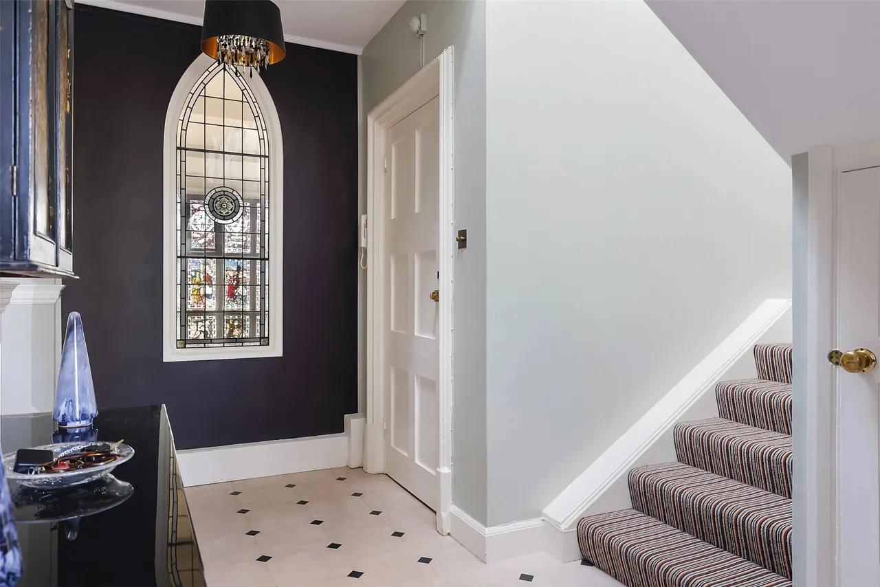 Mynthurst, Leigh, RH2, photo 14