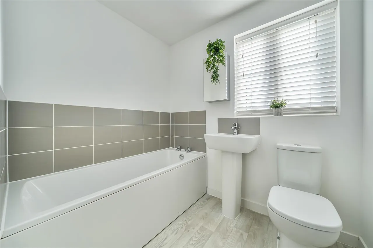 Southfields, Portchester, photo 13