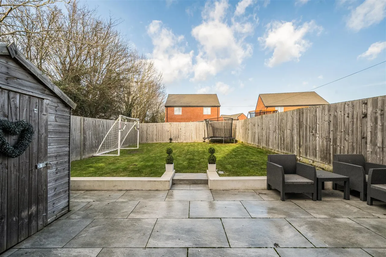 Southfields, Portchester, photo 4