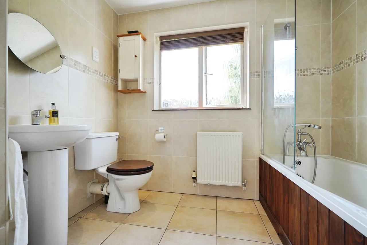 Foxglove Avenue, Donisthorpe, DE12, photo 17