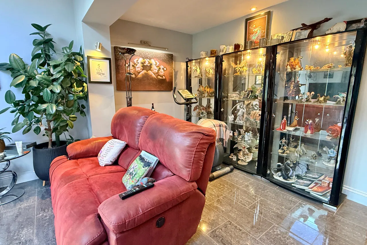 Ringwood, BH24, photo 12