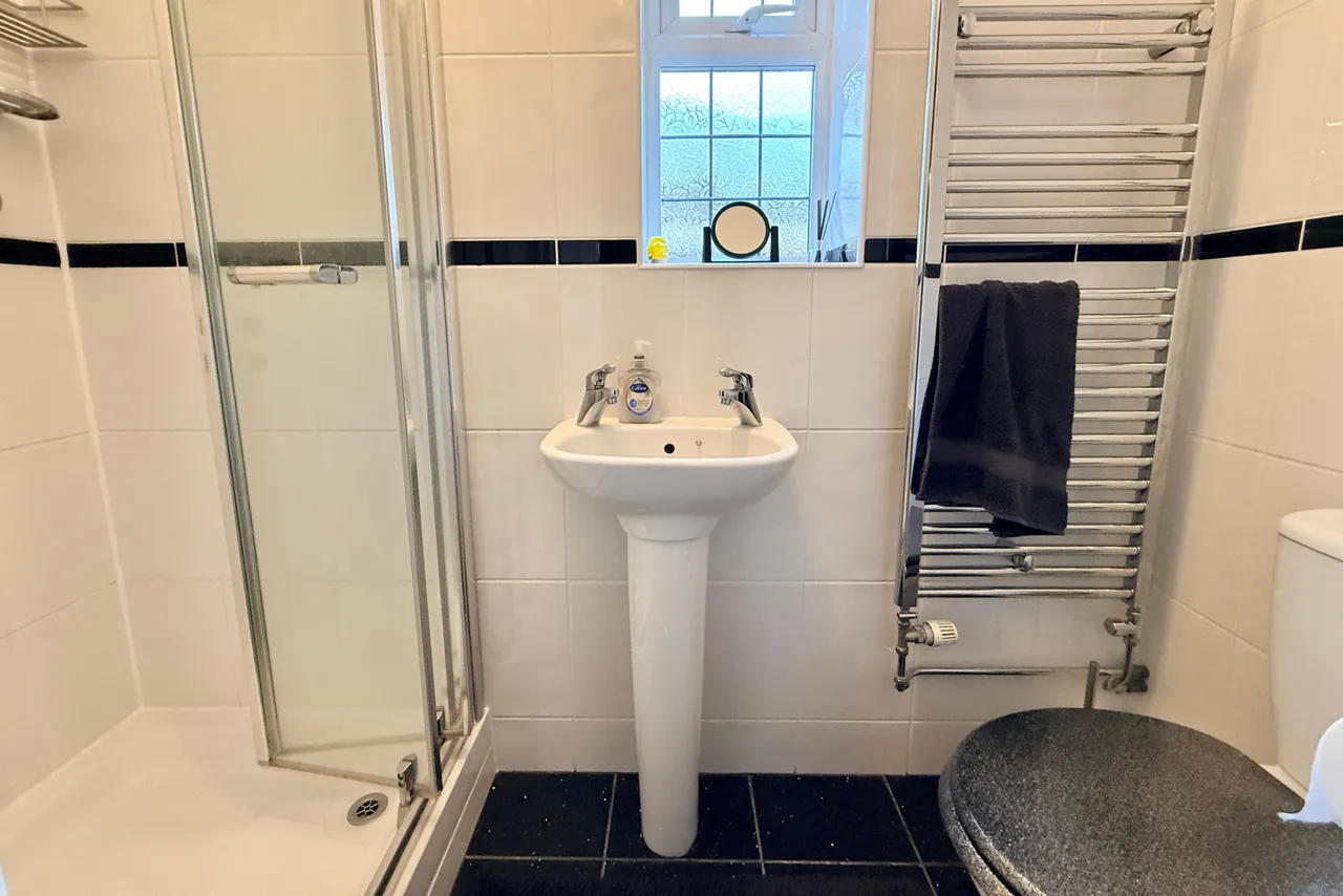 Ringwood, BH24, photo 16