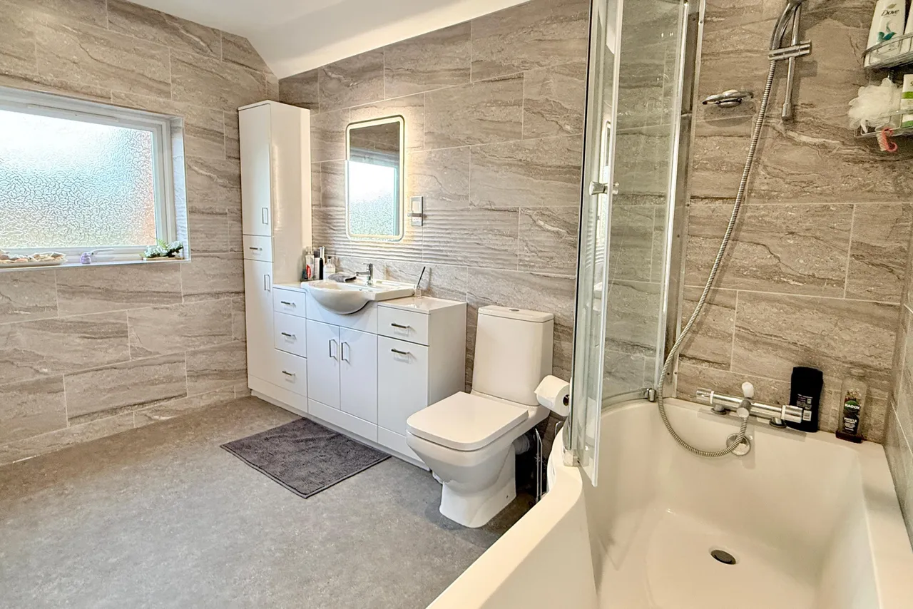 Ringwood, BH24, photo 20