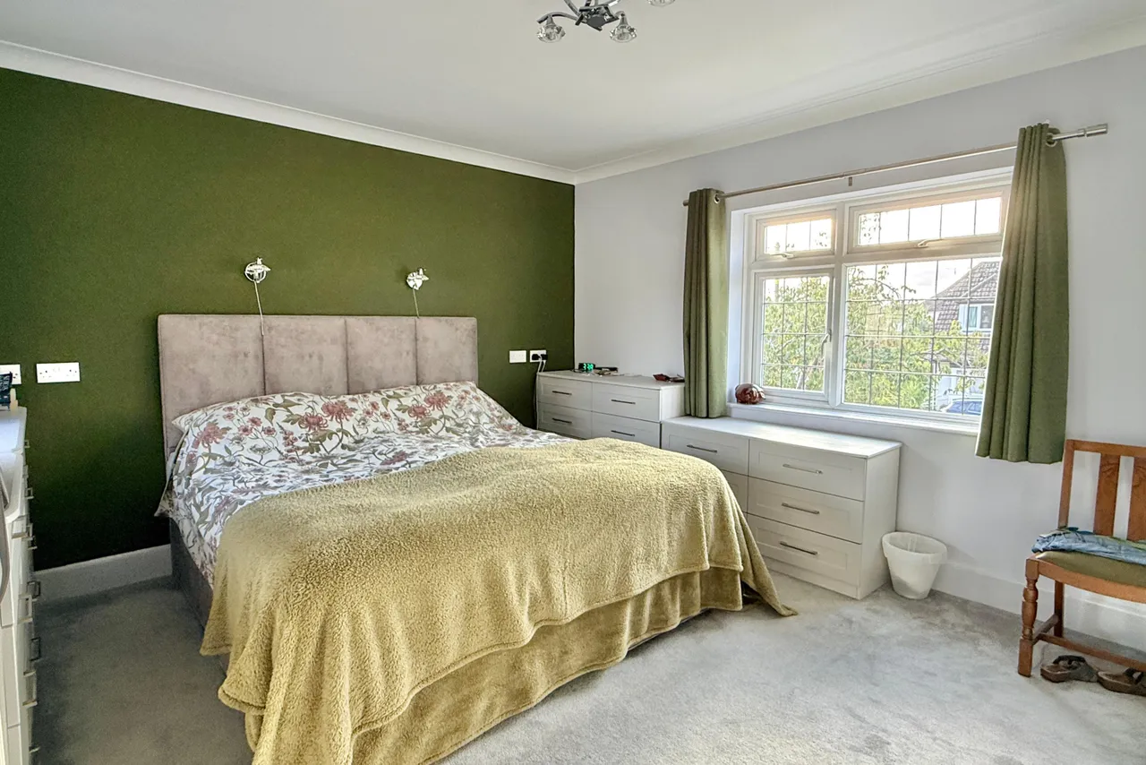 Ringwood, BH24, photo 18