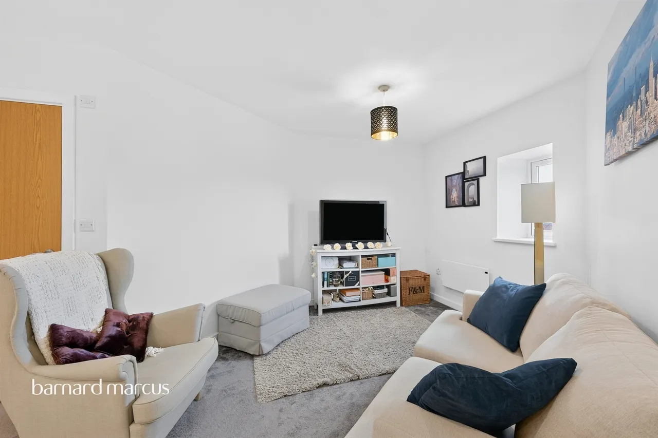 West Barnes Lane, New Malden, photo 3